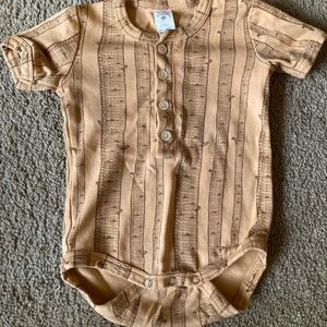 Kate Quinn 6-12M Tree Onesie